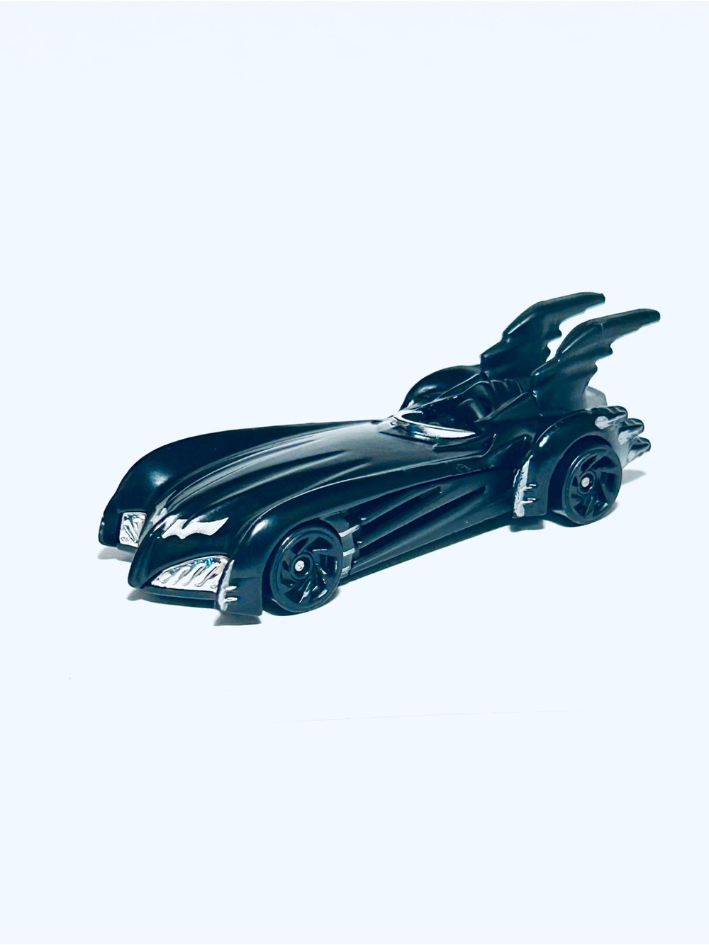 2023 Mattel Hot Wheels Batman & Robin Batmobile - Picture 8 of 10